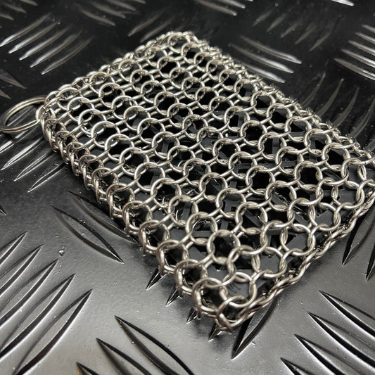 Kaiko- Chain Maille 'Picking' Squishy Pad