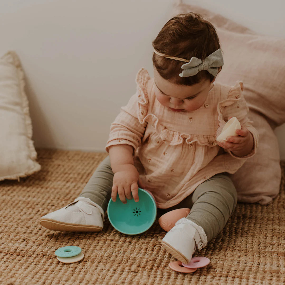 jellystone_designs_ocean_stacking_cups_rainbow_baby