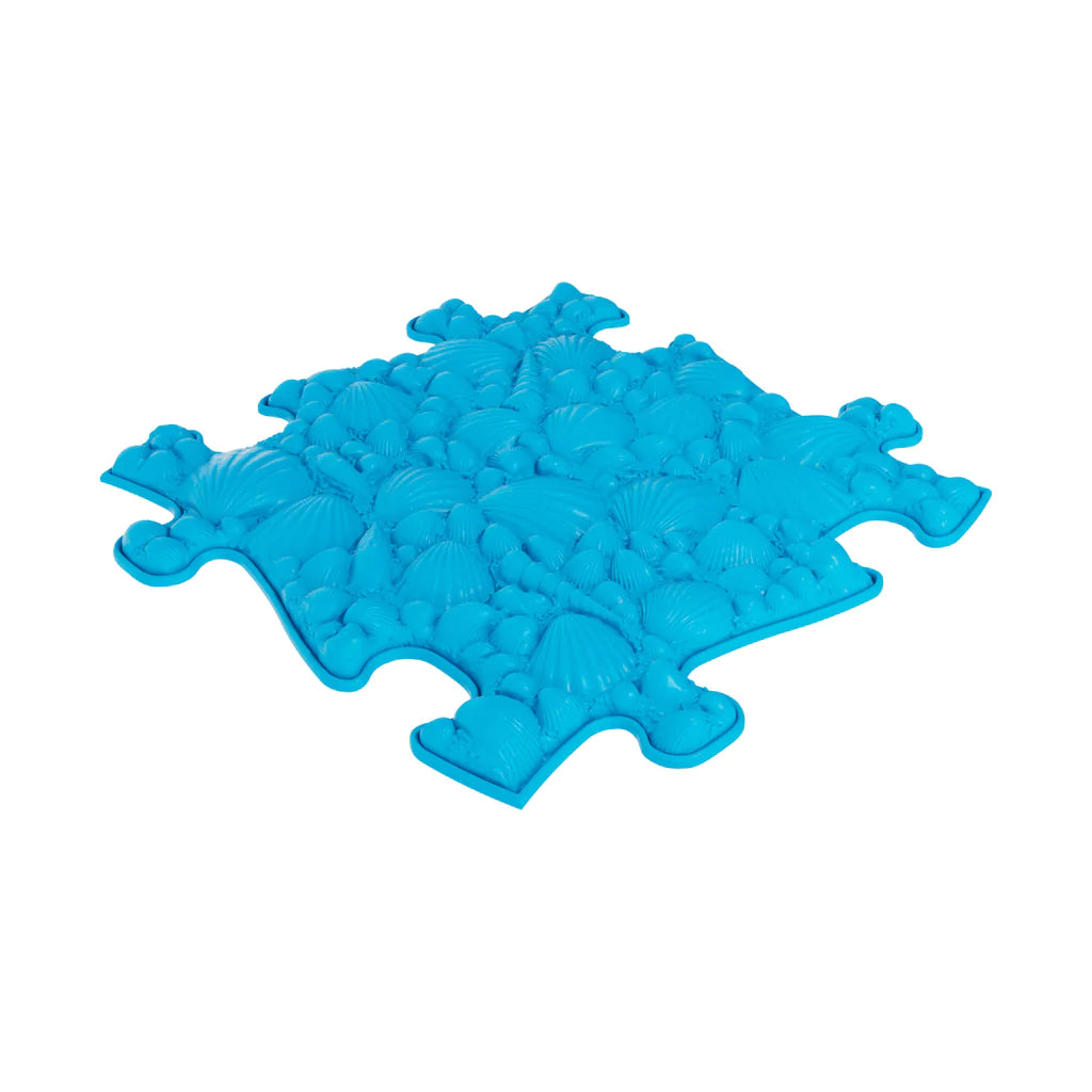 Muffik_Sensory_play_mats_medium_Set_2_one_tile_from_set_blue_shells